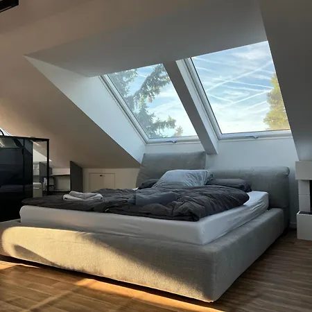 Modern Attic Loft Apartment Weisenheim am Sand