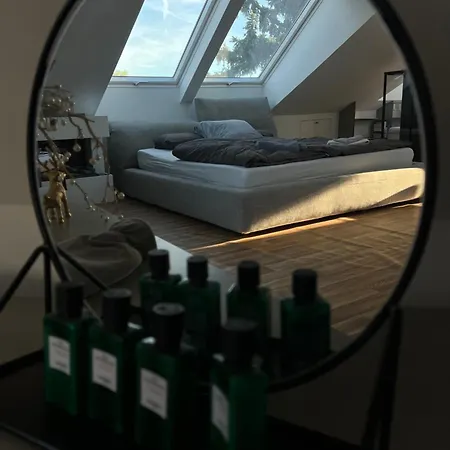 Modern Attic Loft Apartment *